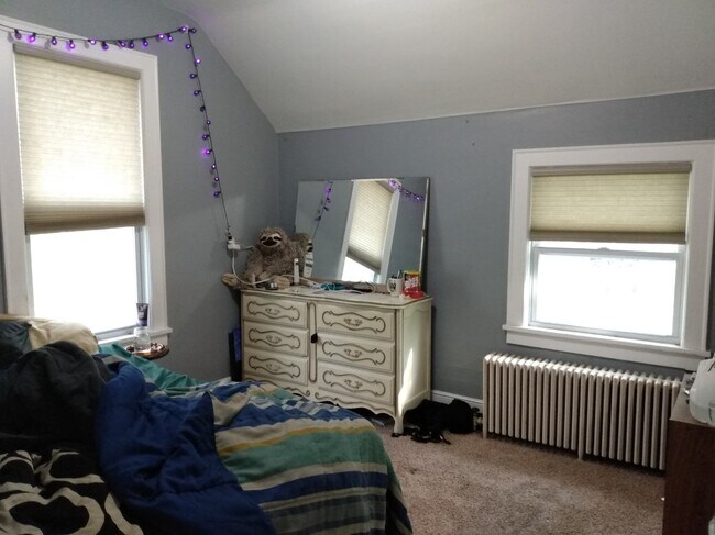 Foto del edificio - 112 S 5th St