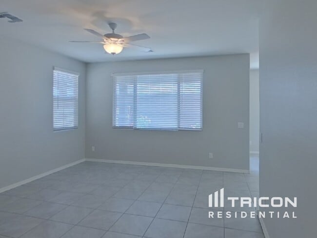 Building Photo - 8611 E Peralta Ave Mesa AZ