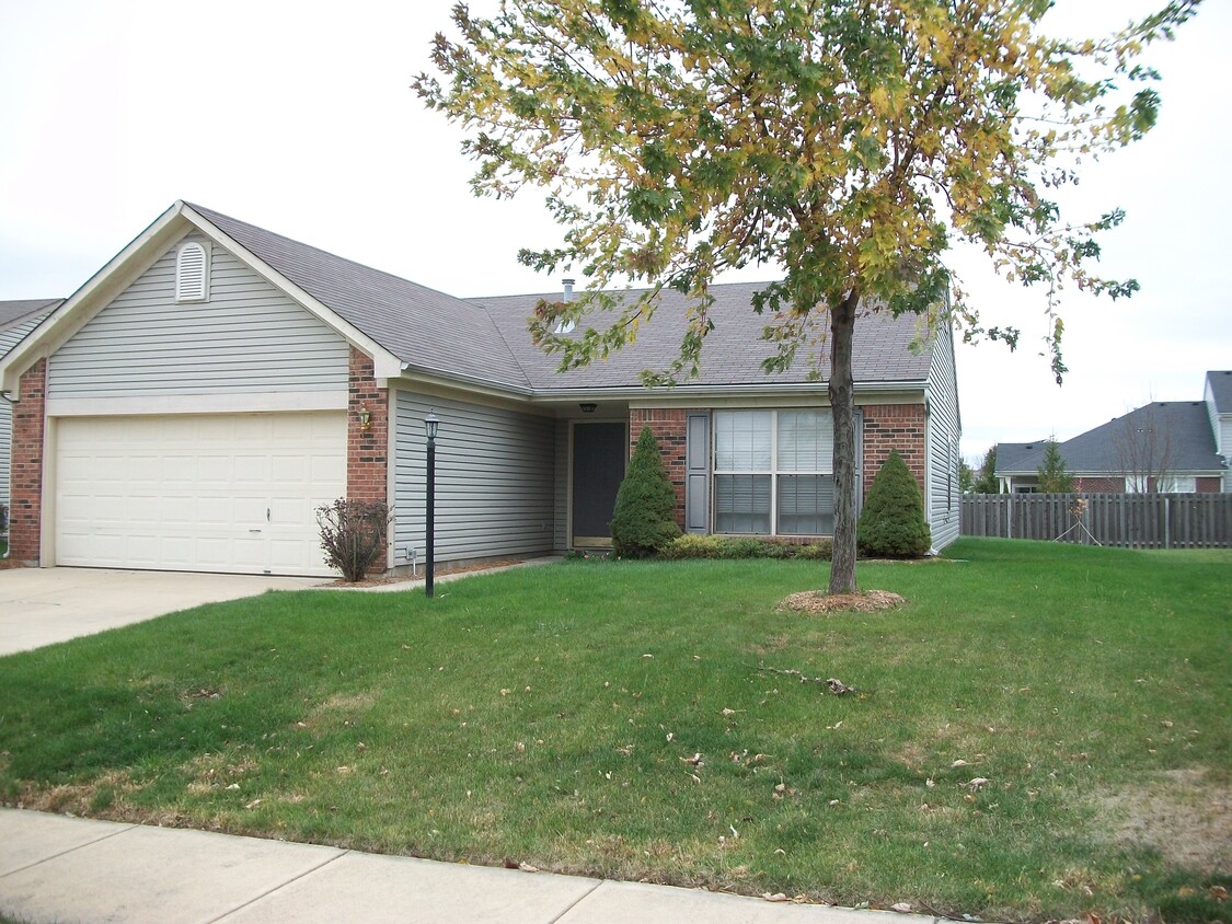 Primary Photo - 13980 Bruddy Dr