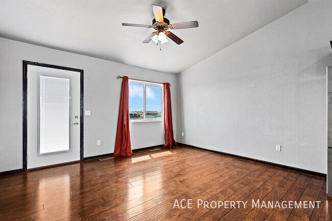 Building Photo - 501 Ballista Blvd