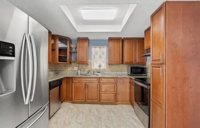 Building Photo - 7493 Sealawn Dr