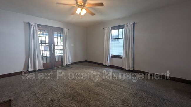 Building Photo - 4109 S Calhoun St