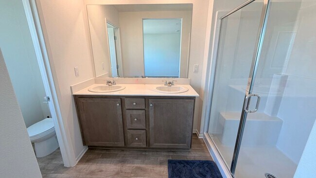 Foto del edificio - 30816 Viper Ct