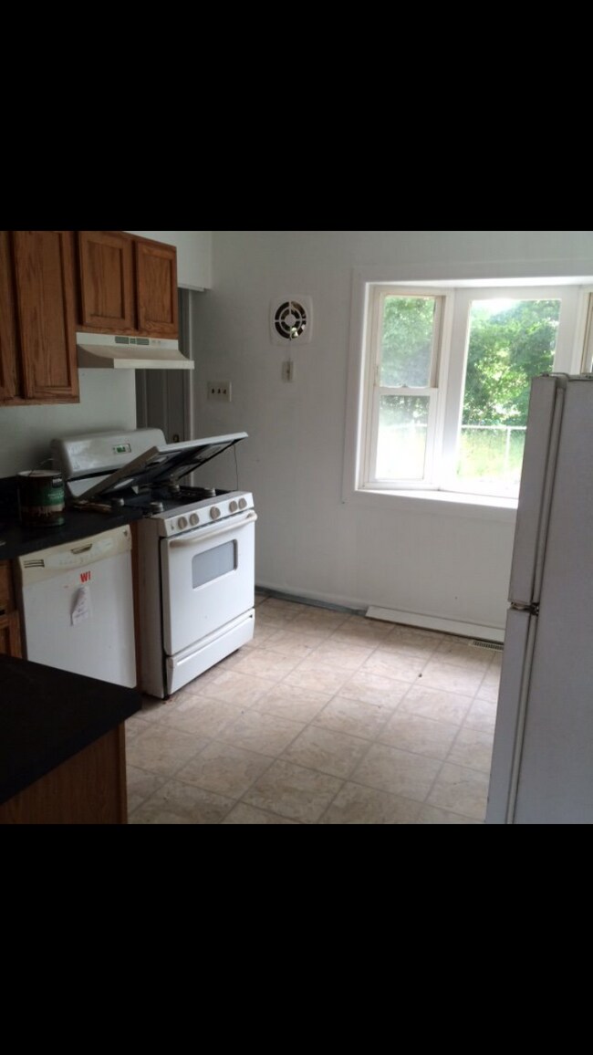 Building Photo - 1031 Alcyon Dr