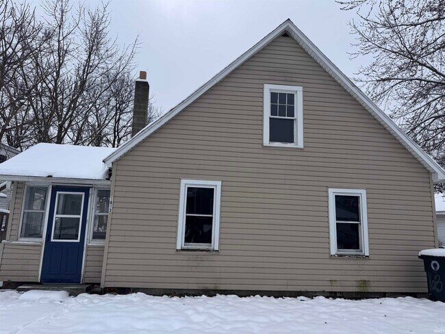 Foto del edificio - 1613 W 15th St