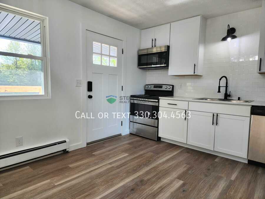 Foto principal - 5017 Massillon Rd