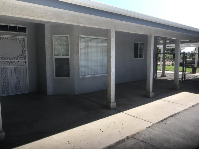 Building Photo - 1360 N Garfield Ave