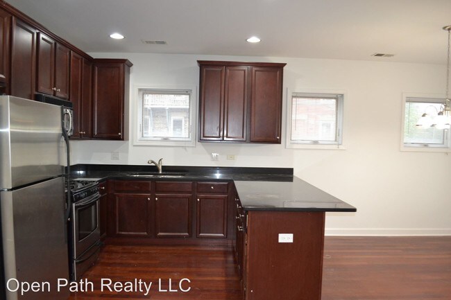 Foto del edificio - 3359 S Ashland Ave