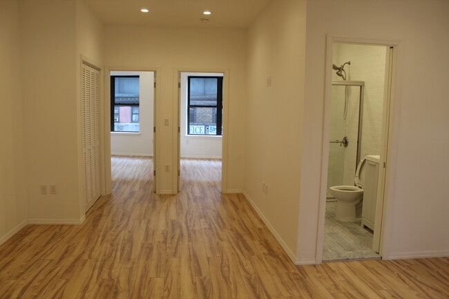 Building Photo - 11613 Liberty Ave
