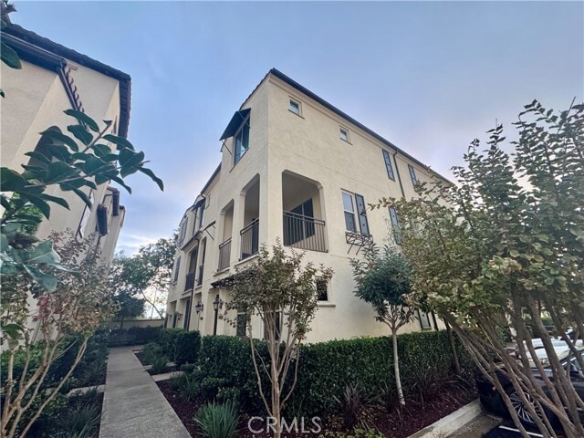 Building Photo - 21406 Dahlia Ct