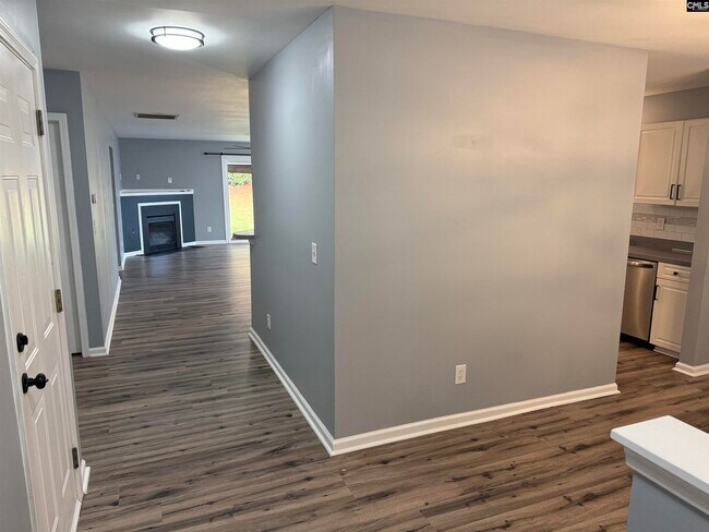Building Photo - 420 Buttonbush Ct