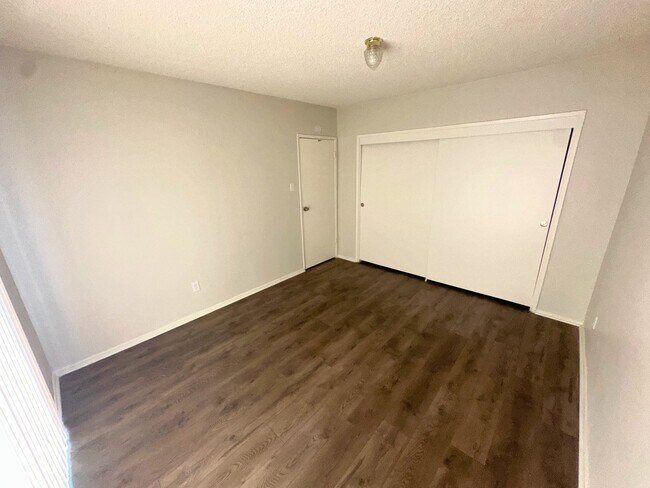 Foto del edificio - 15531 Belshire Ave