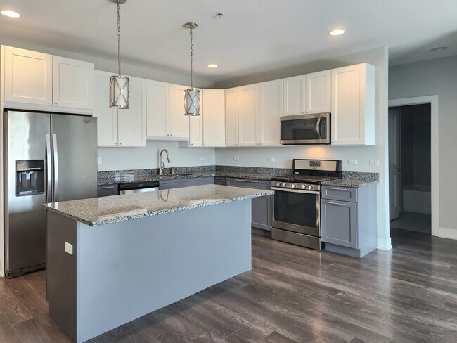 Foto del edificio - 1202 Waukegan Rd