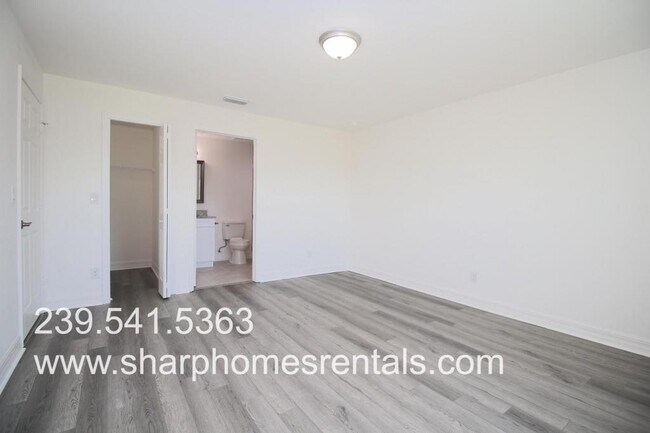 Foto del edificio - 4142 NE 20th Pl