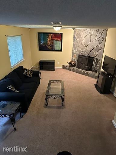 Foto del edificio - 3 br, 2.5 bath House - 976 Worcester Place...