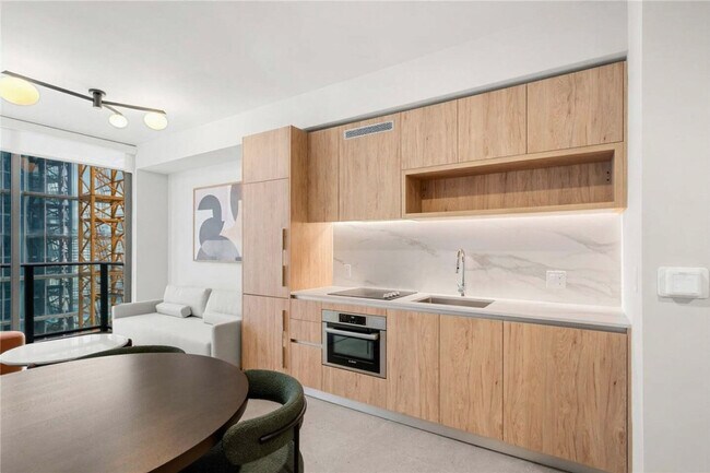 Foto del edificio - 601 N Miami Ave