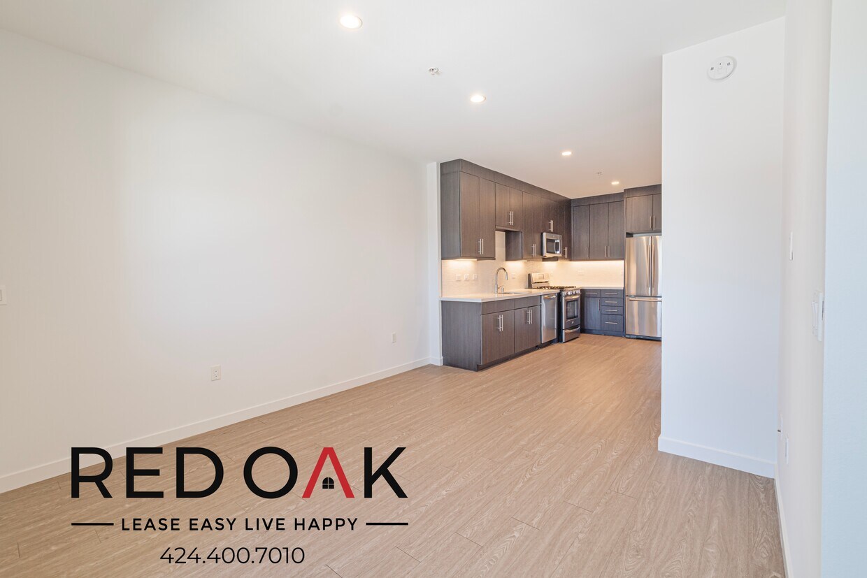Foto principal - 11405 Chandler Blvd