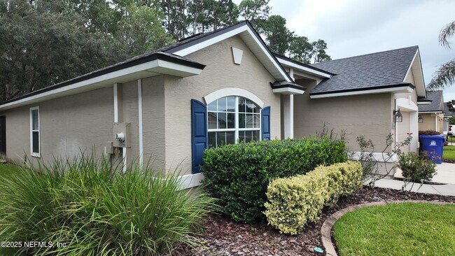 Foto del edificio - 1060 Beckingham Dr