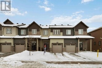 Building Photo - 1022 Ballyhale Hts