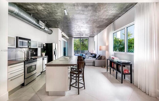 Foto del edificio - 1700 Meridian Ave