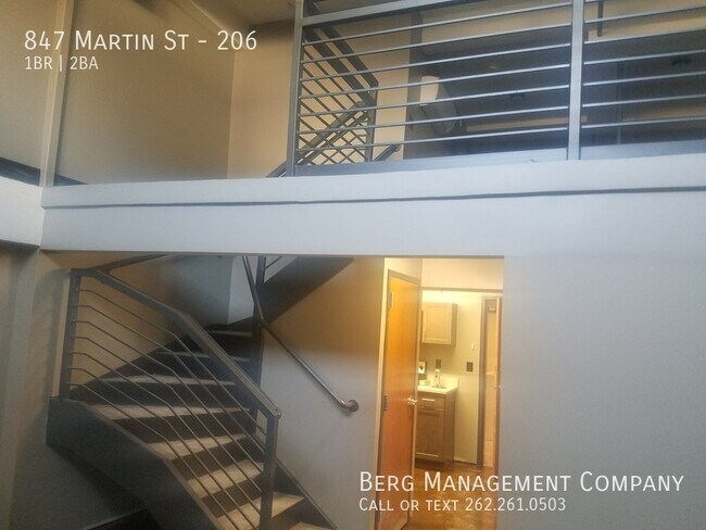 Foto del edificio - 847 Martin St