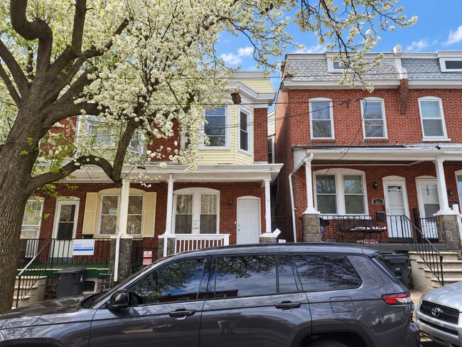 Building Photo - 209 S Harrison St