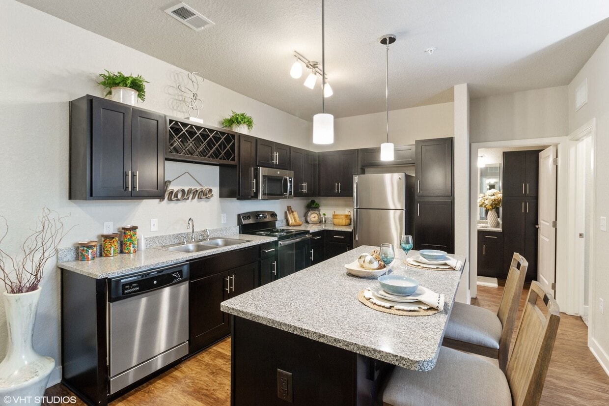 Springs at Posner Park Apartments 2010 Jennifer Dr Davenport, FL