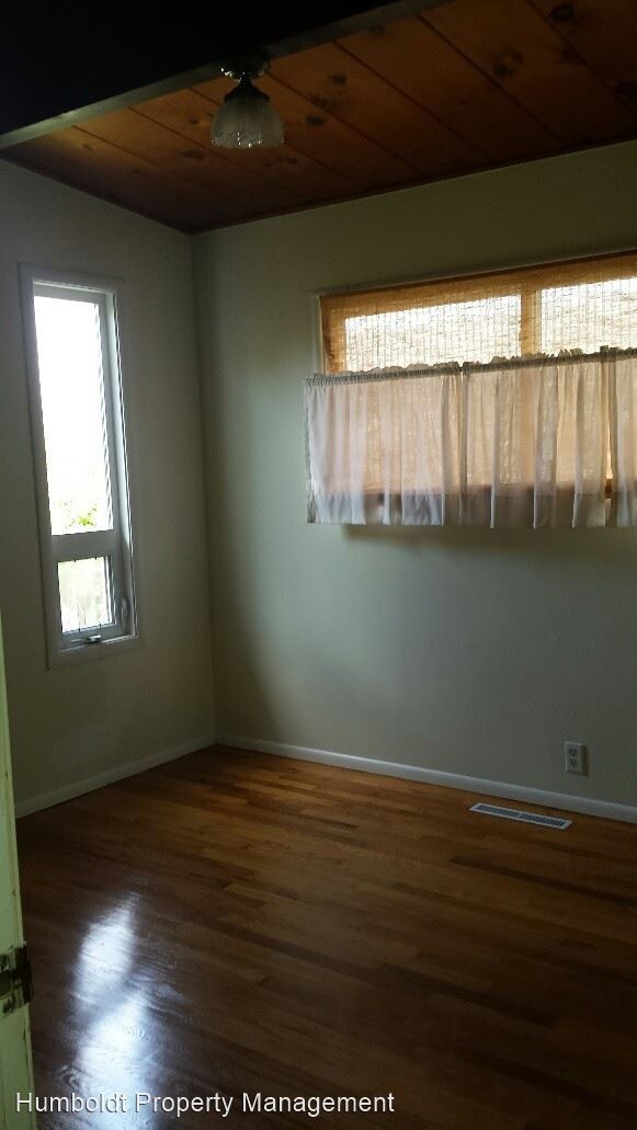 Foto del edificio - 3 br, 2 bath House - 955 Spring Street