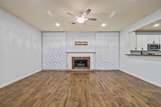Foto del edificio - 4803 Windcross Ct