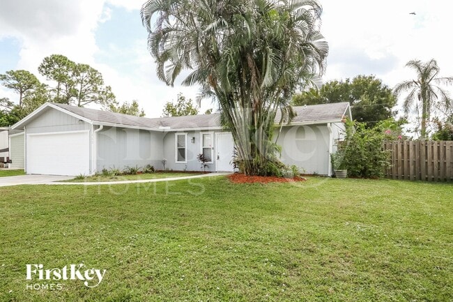 Building Photo - 462 SE Streamlet Ave