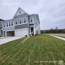 Building Photo - 273 Pansy Pk