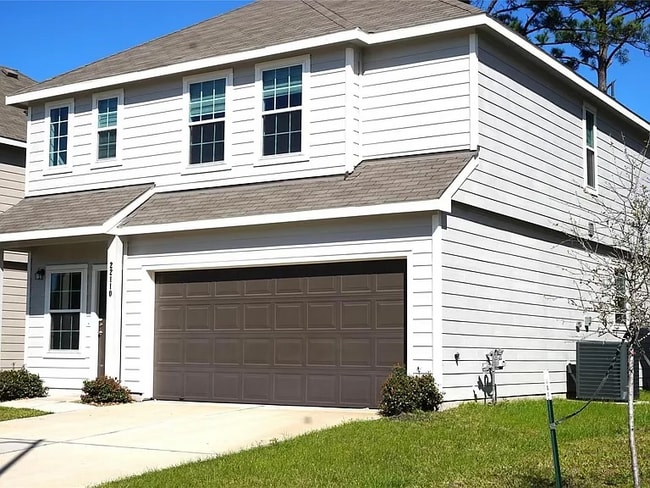 Foto del edificio - 22110 King Hts Ln