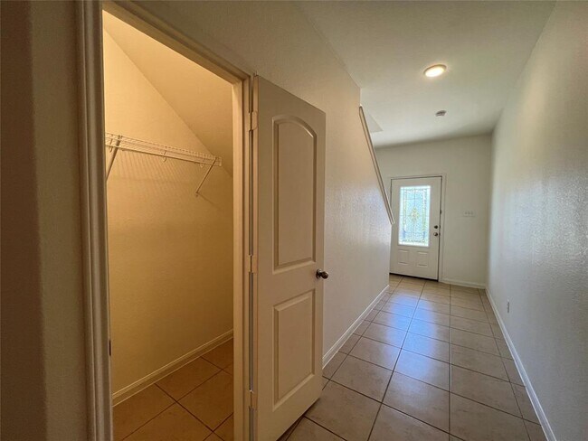 Building Photo - 13408 Harry S Truman Dr