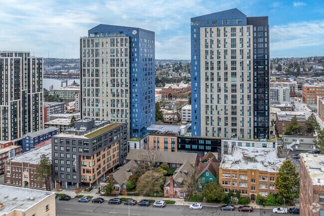 Photo - Canterbury Court Apartments