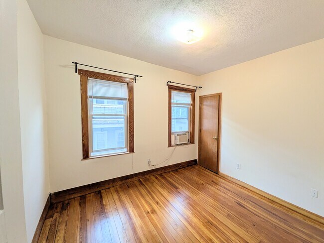 Foto del edificio - 346 Faneuil St