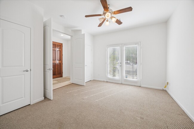 Building Photo - 5210 Petty St