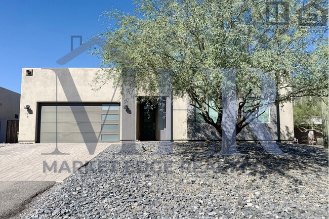 Foto del edificio - 3Bed/2Bath Home in Cave Creek! $399 MOVE-I...