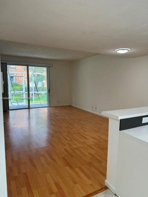 Building Photo - 1531 Barcelona Way