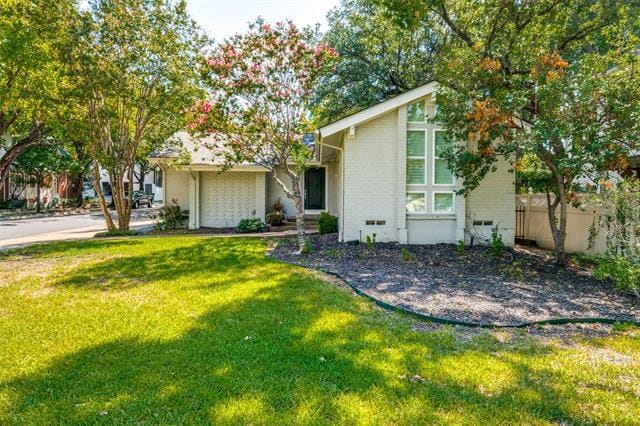 Primary Photo - 3101 Lovers Ln