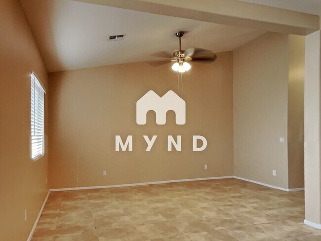 Foto del edificio - 3437 W Sunshine Butte
