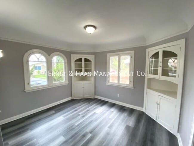 Foto del edificio - 516 E 21st St