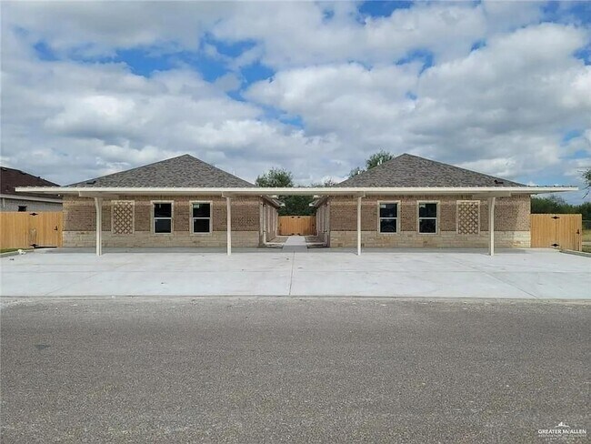 Foto del edificio - 1327 W Garfield Ave