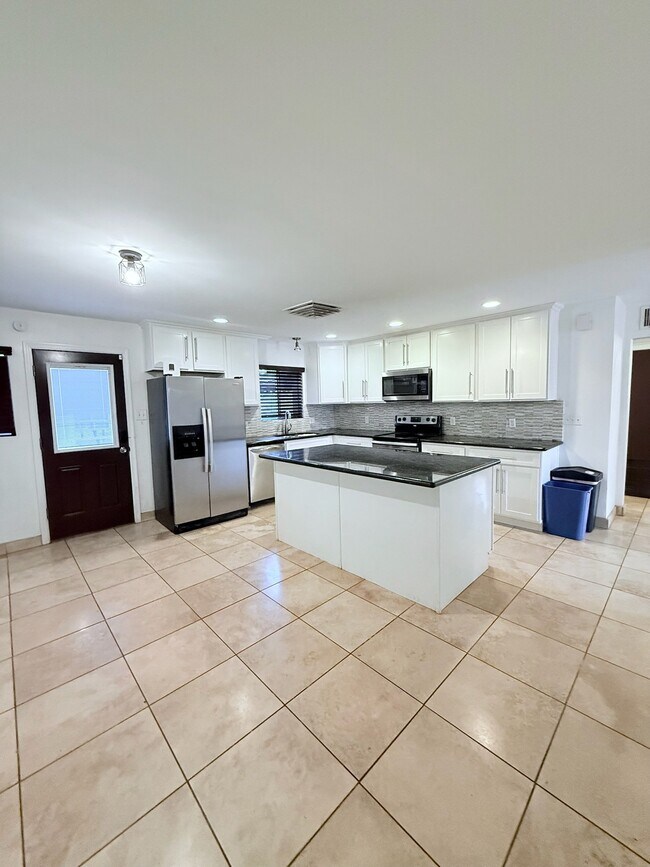 Foto del edificio - 4213 N Westview Dr