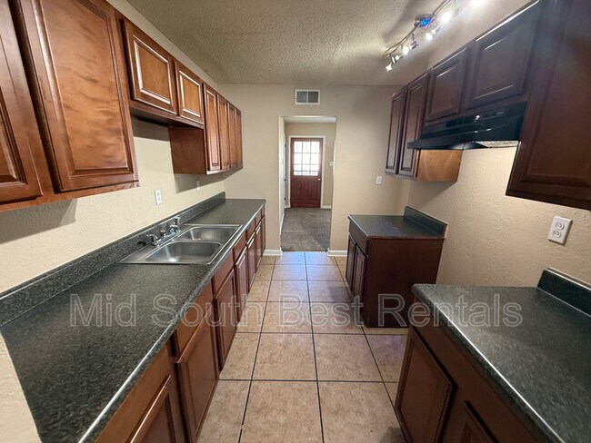 Building Photo - 4278 Brookway St
