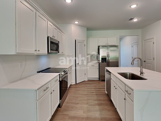 Foto del edificio - 1665 Soapstone Rd