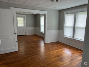 Building Photo - 1116 Virginia Ave