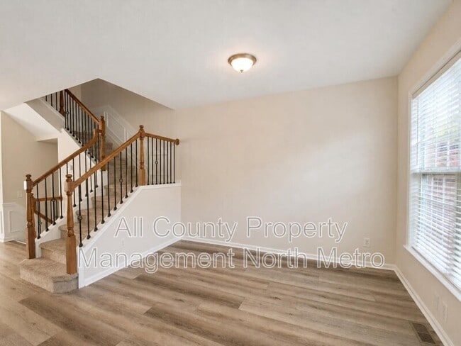 Building Photo - 1006 Whittington Way
