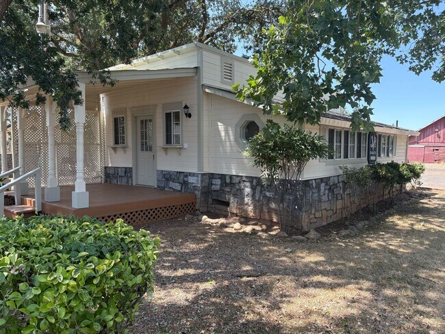 Foto del edificio - 10036 Van Ruiten Ln
