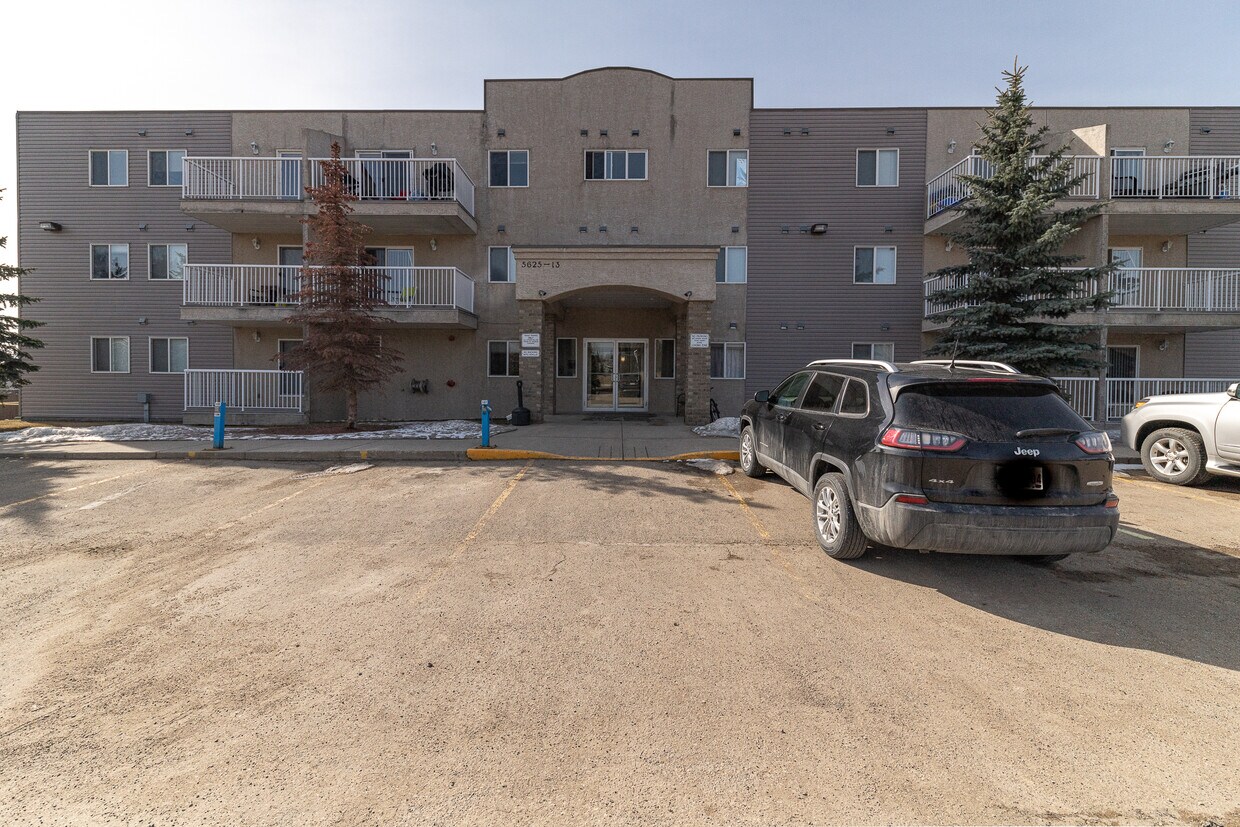 Primary Photo - 5625 13 Av