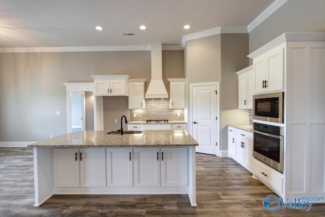 Building Photo - 26444 Birkshire Ln